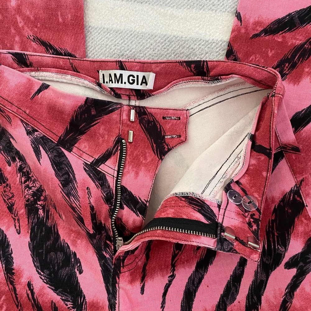 pink I.Am.Gia jeans. straight leg. high waisted